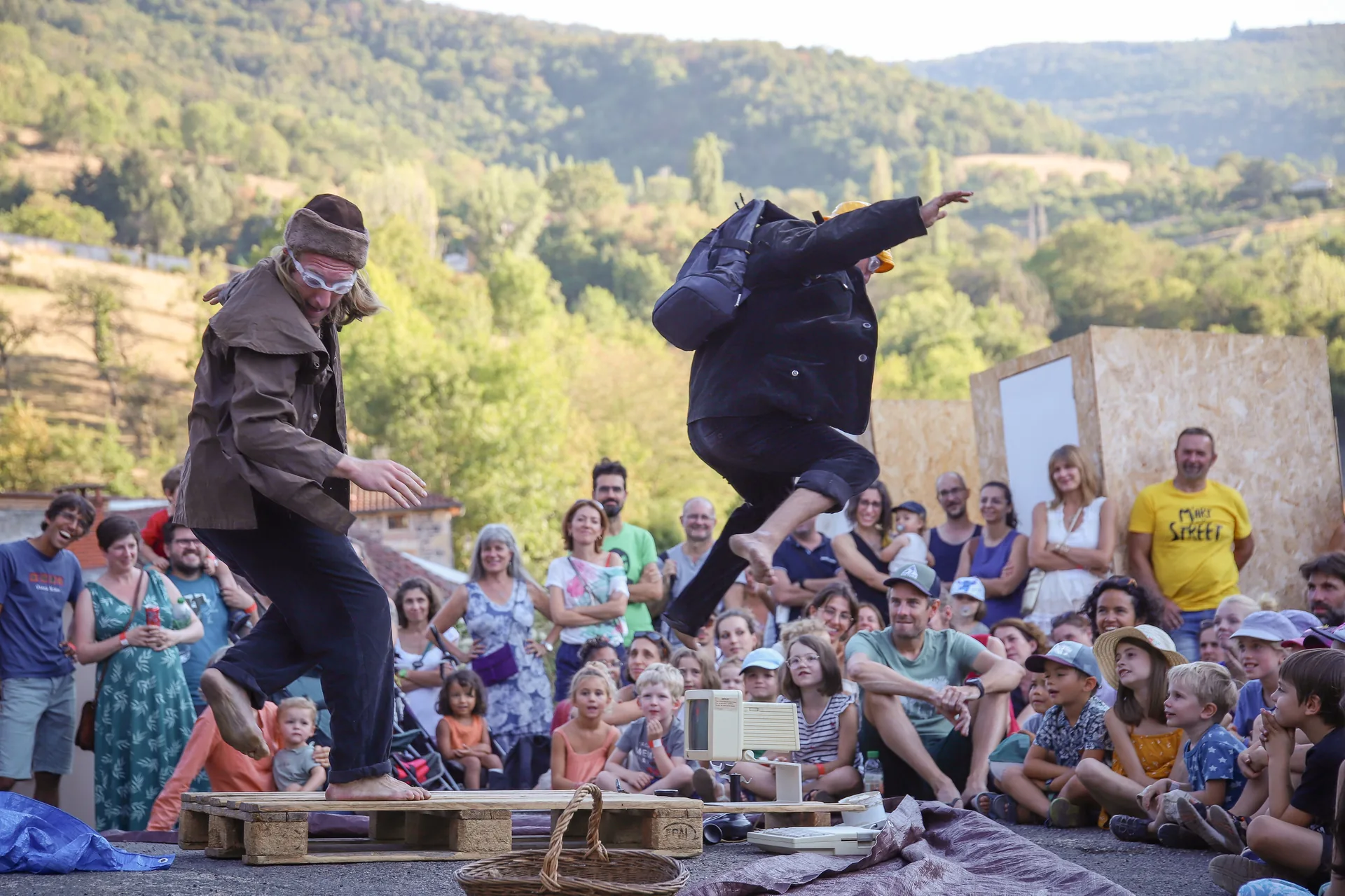 Vagabonds — image 10